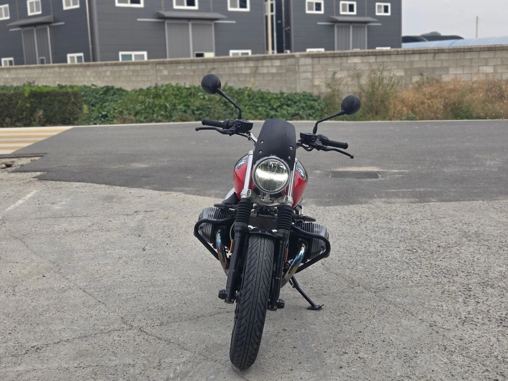 BMW 알나인티 스크램블러 21년식 719옵션 2.0만km 차량 판매합니다 이미지