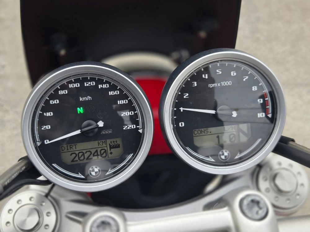BMW 알나인티 스크램블러 21년식 719옵션 2.0만km 차량 판매합니다 이미지