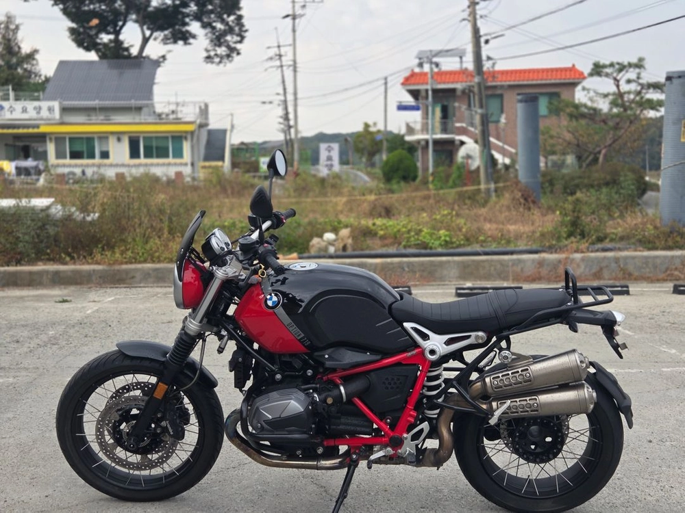 BMW 알나인티 스크램블러 21년식 719옵션 2.0만km 차량 판매합니다 이미지
