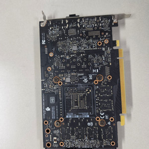NVIDIA Quadro P2200 5GB 그래픽카드 이미지
