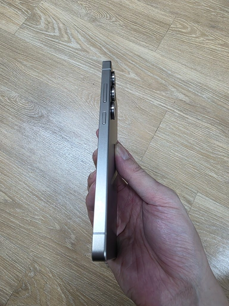 삼성 갤럭시 S25 울트라 이미지