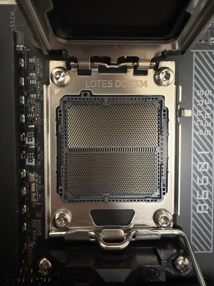 기가바이트 어로스 울트라 B650I (ITX) Rev 1.0 이미지