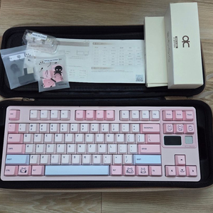 스웨그키 QwertyKevs QK80MK2 정발 기계식 커스텀 알루미늄 키보드 완제품 핑크 이미지