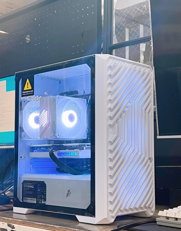 한정특가! I5 9400F RTX2070 8gb 인기 가성비 게이밍 컴퓨터 데스크탑 이미지
