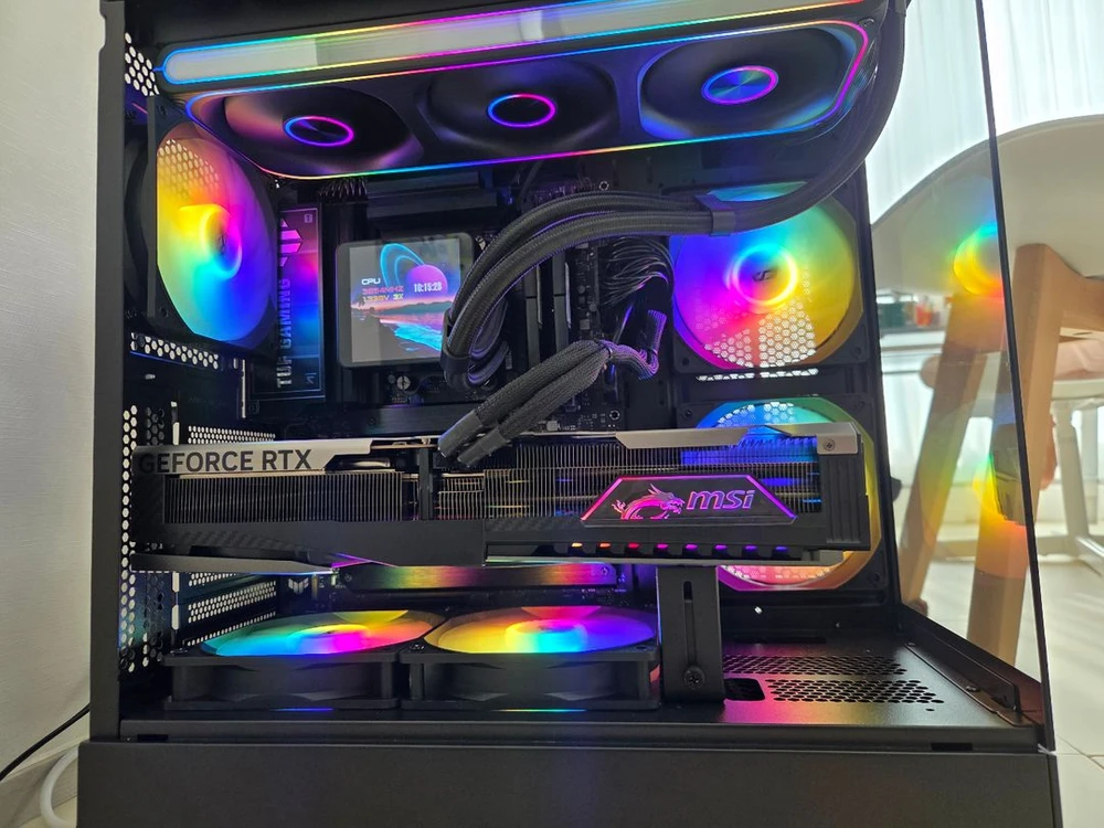 9950x3d, x870e, 64gb, 2tb, 5080 본체 _ 5090 이미지