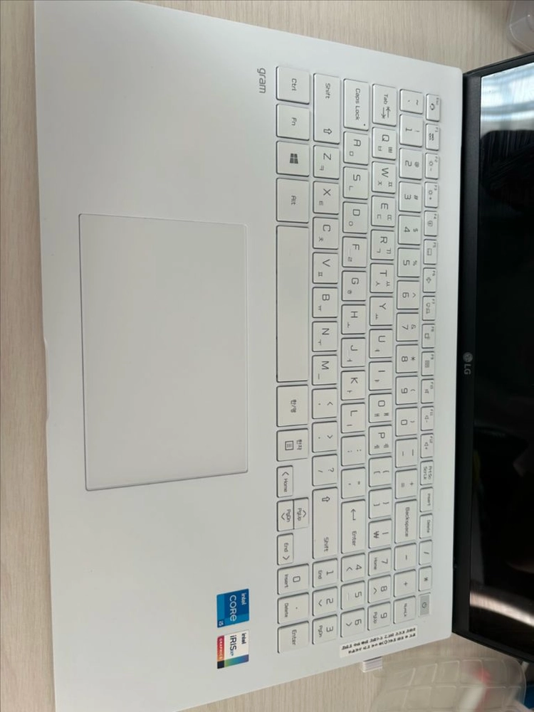 LG그램 16인치 16zd90p-gxfwk 이미지