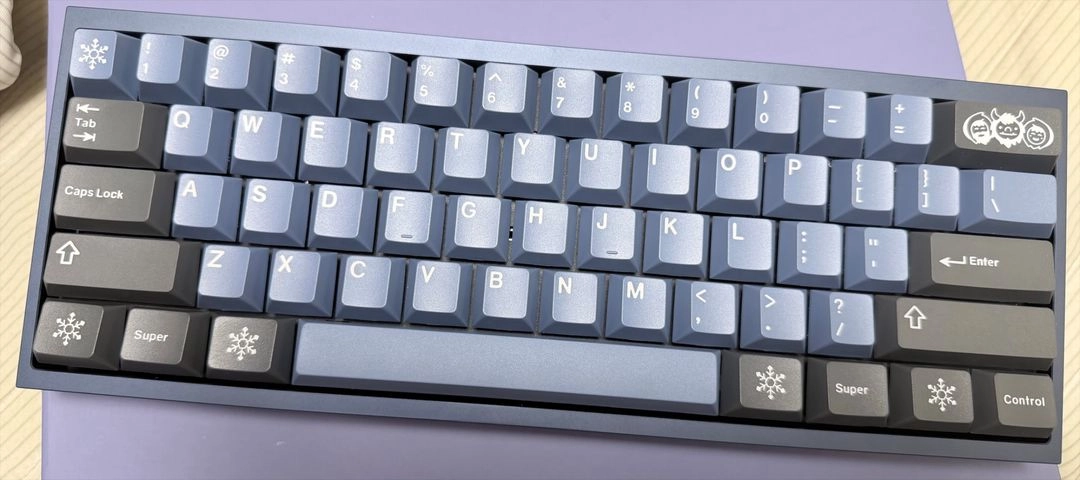 베놈 venom 60he 6.25 RGB 래피드 게이밍 키보드 이미지