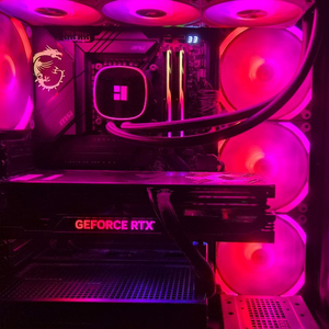 개인)i9-13900k rtx4080 초고사양 게이밍/작업용 컴퓨터본체 팔아요 이미지