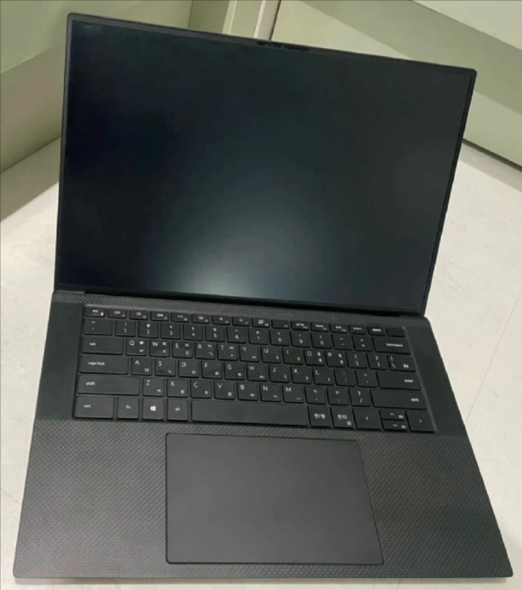 델 워크테이션 M5550 노트북/i9 10세대/32G/2TB - 안심되는 중고거래