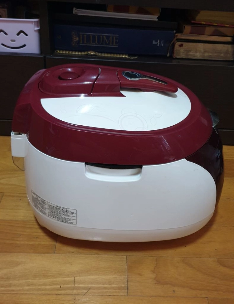 쿠쿠 IH 10인용 압력밥솥 CRP-HLF1060SR 판매해요 이미지