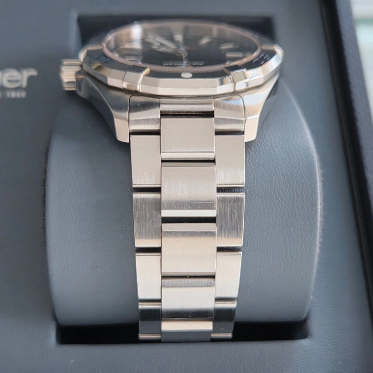 태그호이어 아쿠아레이서 300 쿼츠 청판 41mm WBD1112(2019년식) 이미지