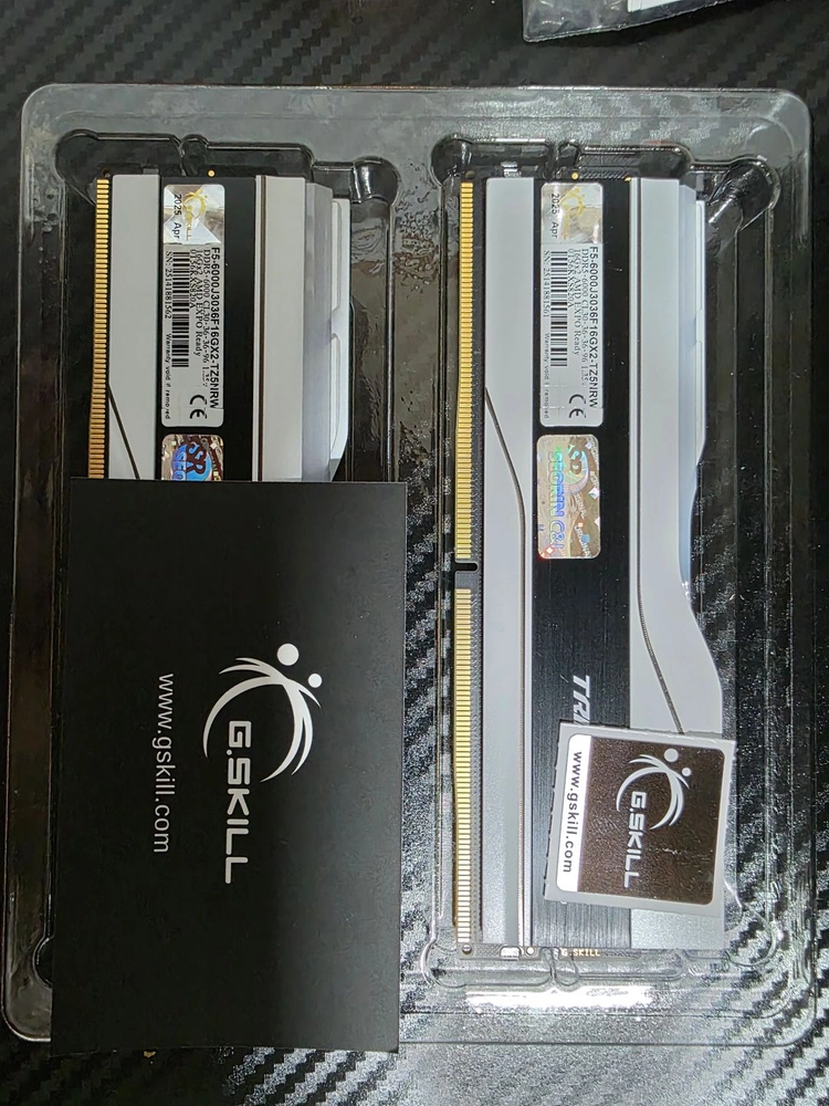 G.SKILL DDR5-6000 CL30 TRIDENT Z5 NEO RGB J 화이트 32GB (16GB × 2) 이미지