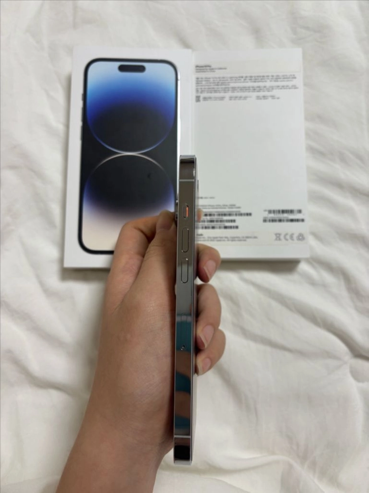 새상품급 아이폰 14pro256GB 실버 (배터리89%) 이미지