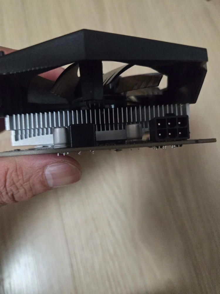 gtx1050 2gb 이미지
