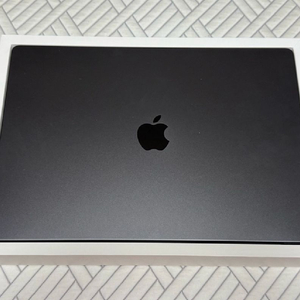 (애케플) 맥북프로 m5pro 16인치 48gb/1tb 신품급 이미지