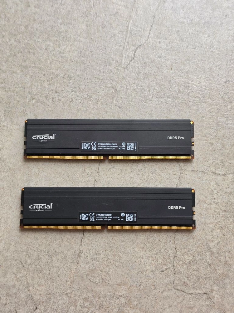 마이크론 크루셜 Crucial PRO DDR5 5600 CL46 32GB (16GBx2) 램 이미지