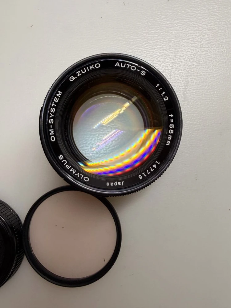 올림푸스 G.Zuiko Auto-S 55mmF1.2 렌즈 이미지