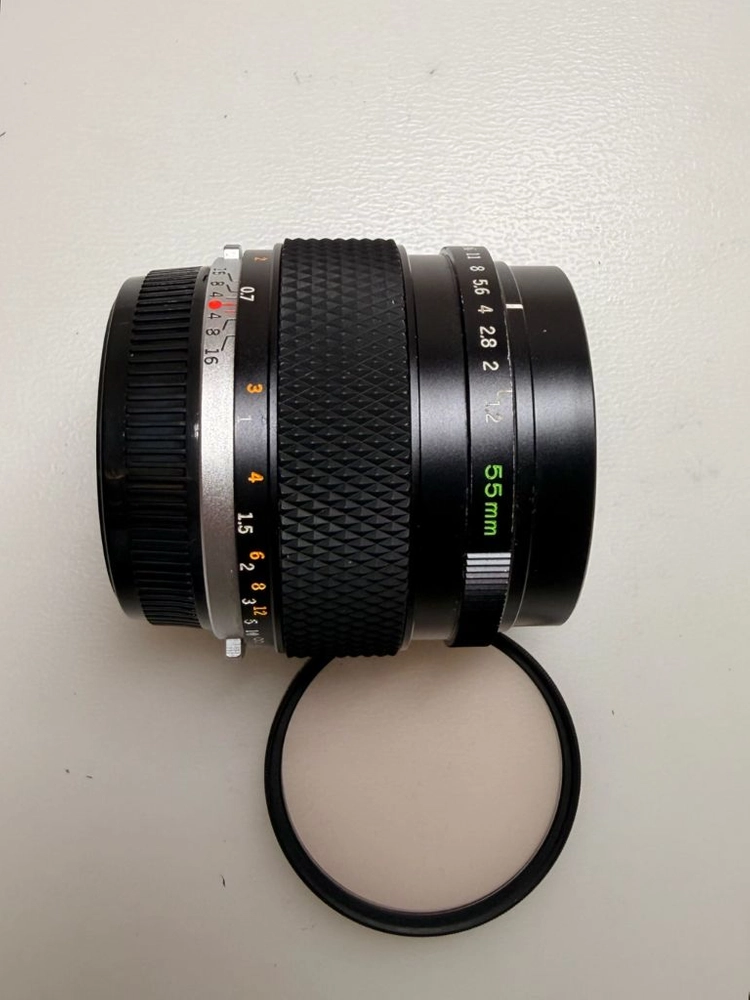 올림푸스 G.Zuiko Auto-S 55mmF1.2 렌즈 이미지