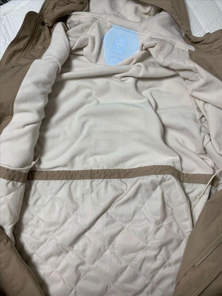 나이키 x 드레이크 녹타 베스킷볼 사이드라인 자켓 카키 이미지