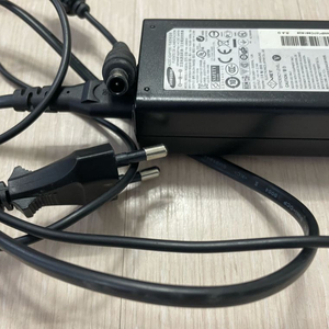 삼성 SAMSUNG ADM3014 AD-3014 14V 2.14A 30W 모니터 전원 어댑터 이미지