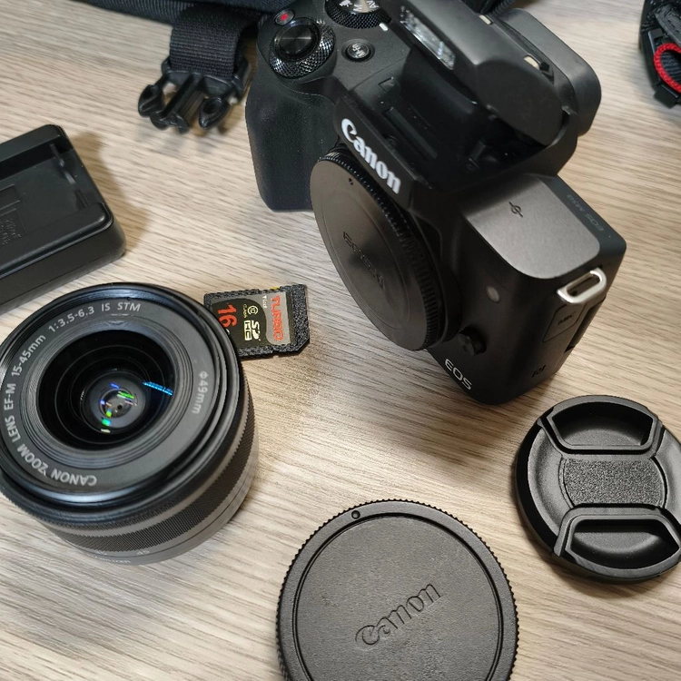 캐논 m50 카메라 + 렌즈킷 이미지