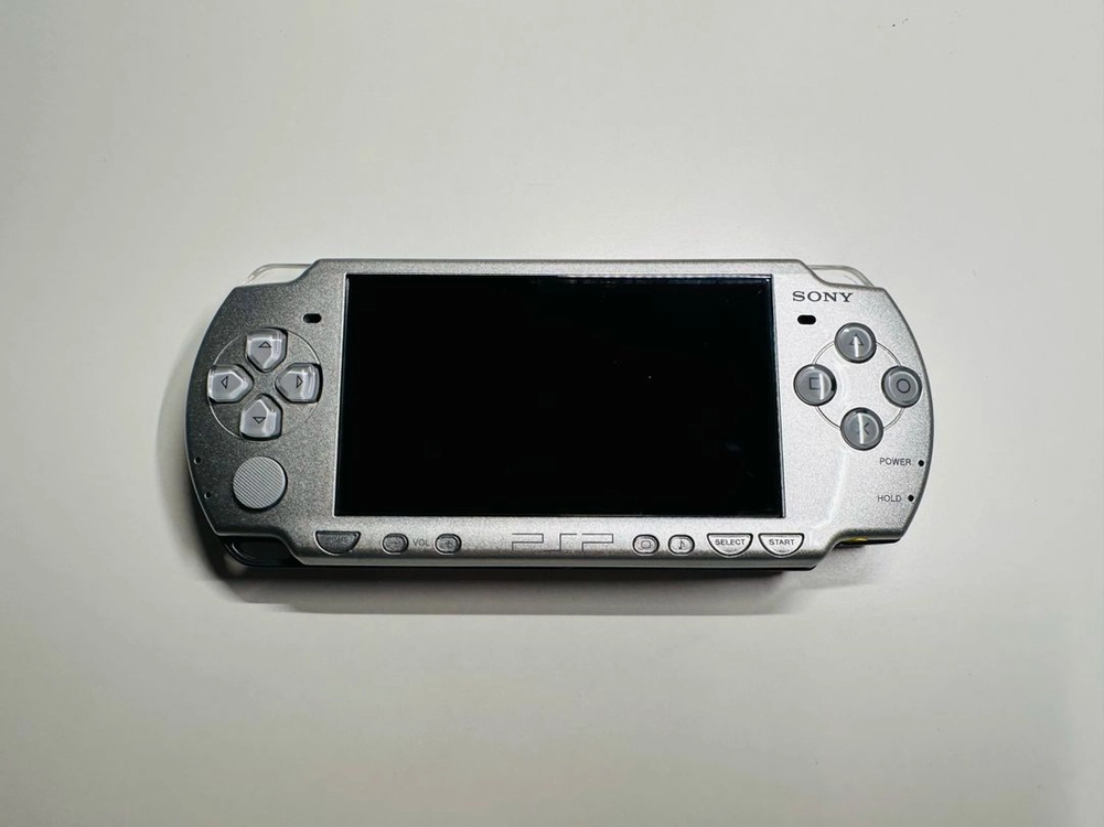 소니 PSP-2000 아이스 실버 본체 판매 (1005, 3005, GO, vita) 이미지