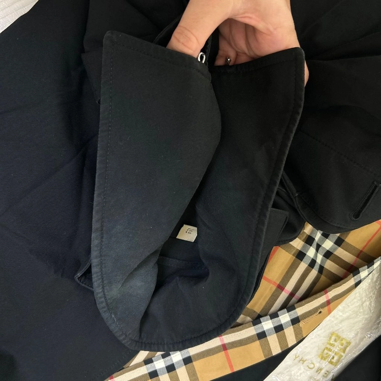 버버리여성 개버딘 카코트 이미지