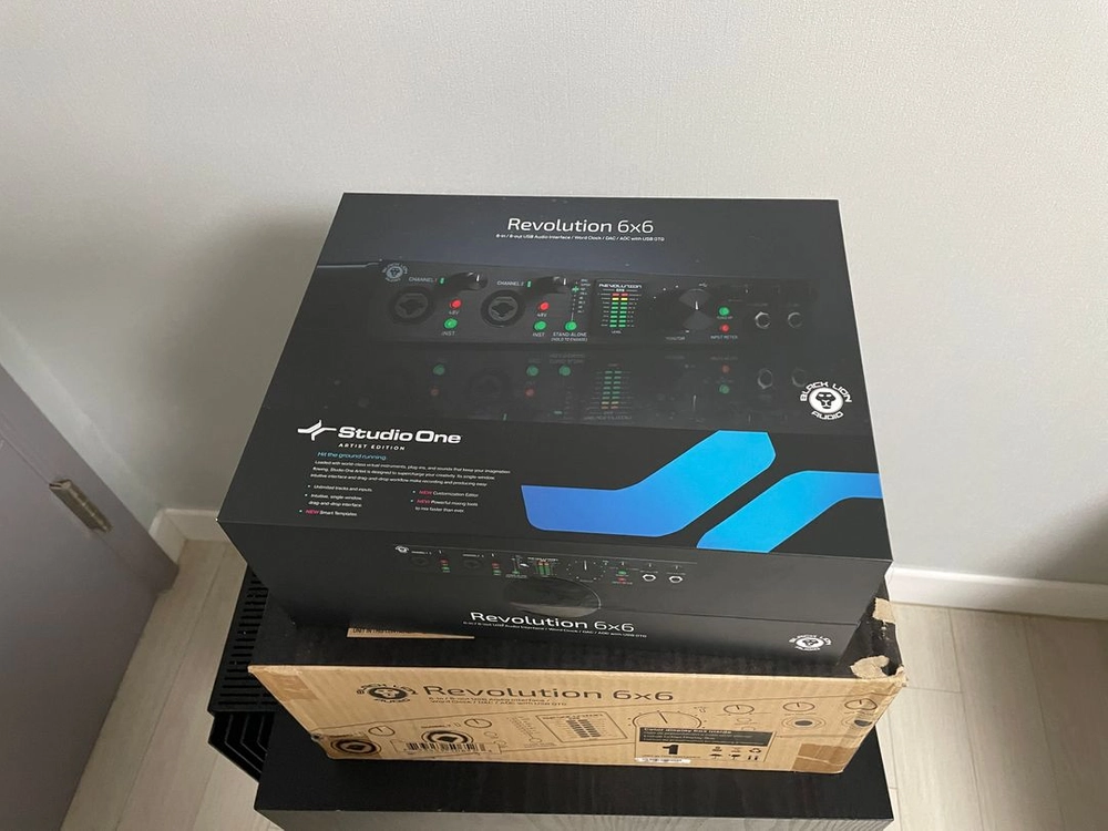 BlackLion Audio Revolution 6x6 블랙라이언 오디오 레볼루션 6x6 오인페 / 풀박스 이미지