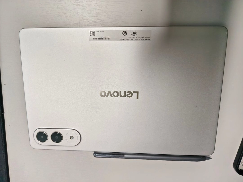 레노버 샤오신패드 프로 gt 256, 펜포함 이미지