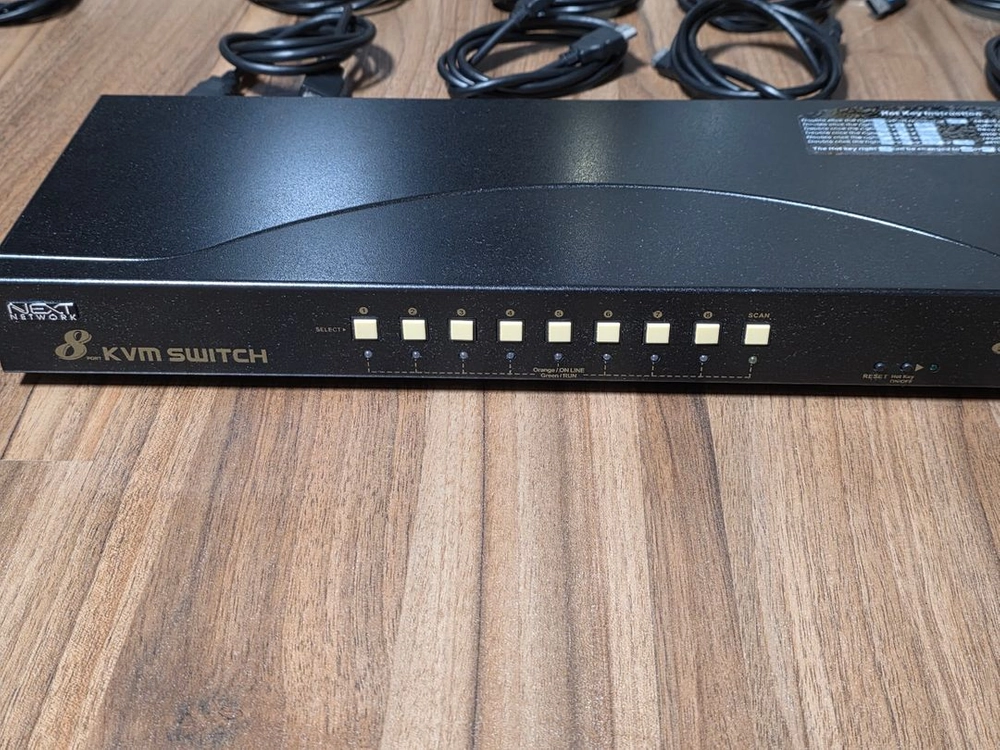 8채널 HDMI KVM 스위치 이미지