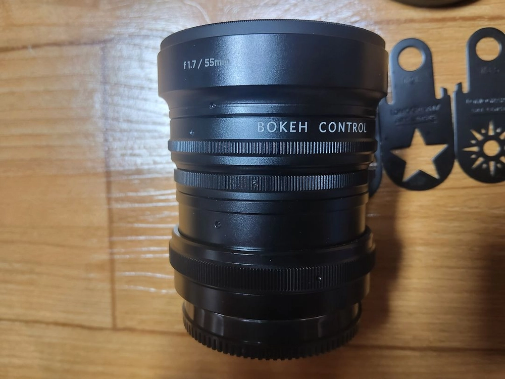 소니용 펫츠발 55mm f1.7 이미지