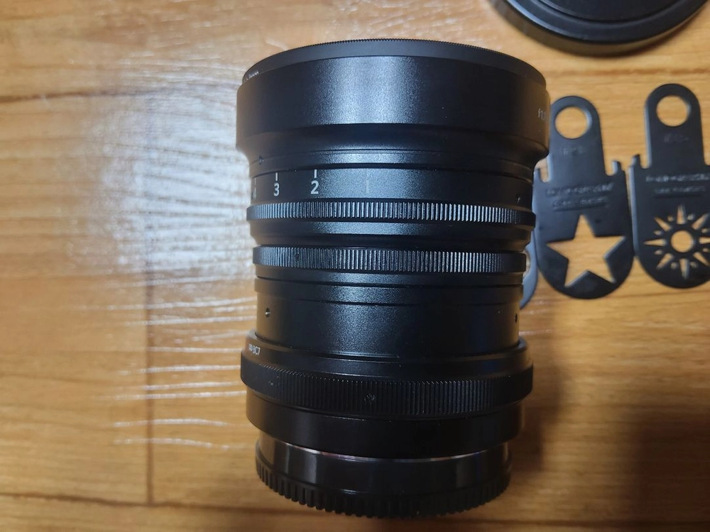 소니용 펫츠발 55mm f1.7 이미지