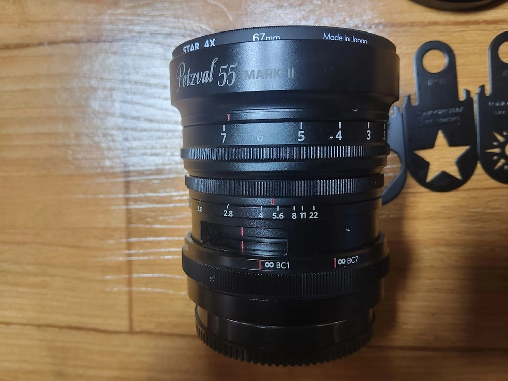 소니용 펫츠발 55mm f1.7 이미지