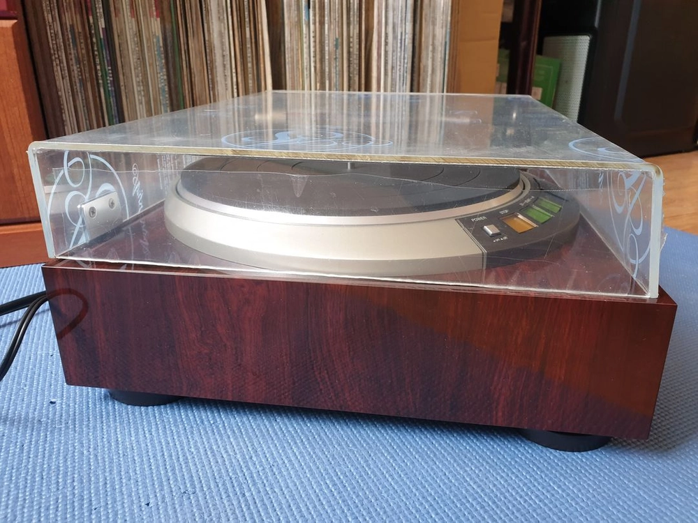 DENON DP~67L턴테이블 이미지