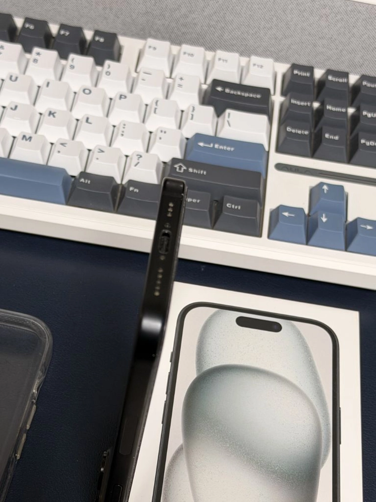 아이폰15 블랙 128gb 이미지
