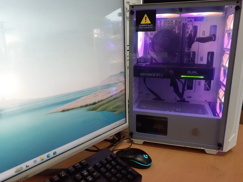 게이밍 pc 본체 14400f Rtx5060 램D5 16g 1TB 이미지