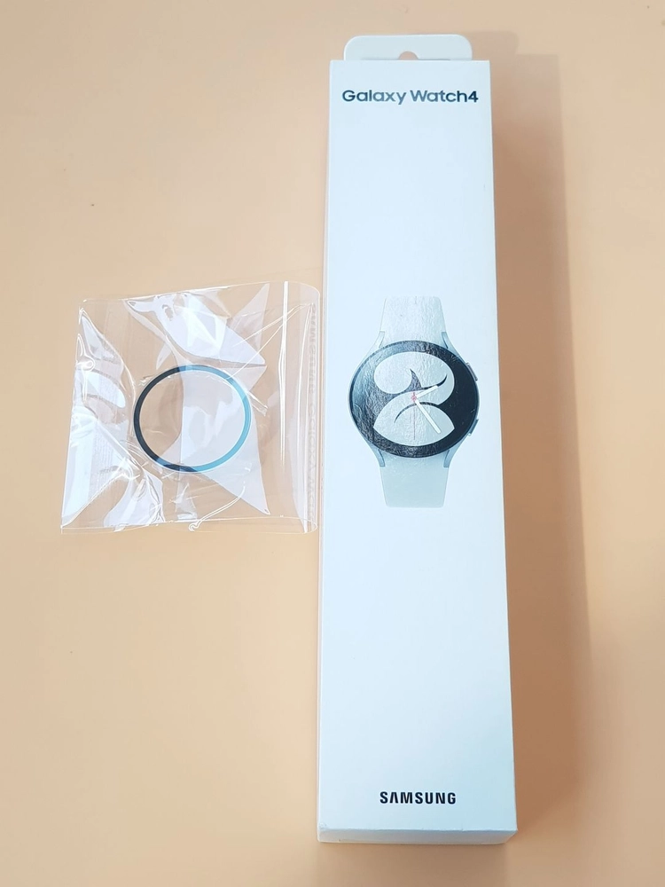 갤럭시워치4세대 40MM 실버(R865) 미사용 판매합니다 이미지