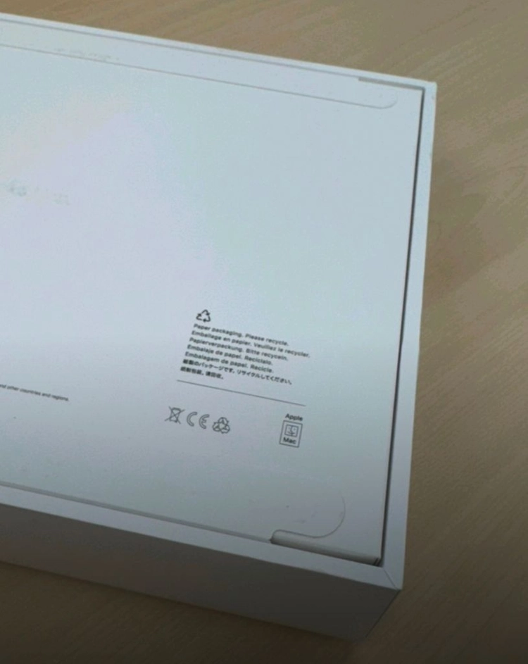 Apple 맥북 에어 13 M5칩 실버 • M5 10코어 • 512GB 이미지