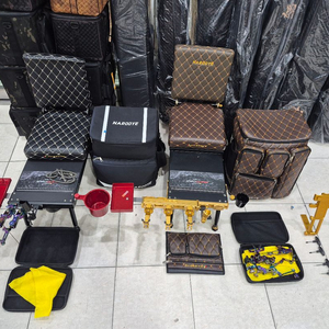 나루예 소좌 풀세트 2개 상태최상 최고옵션 프리미엄에디션 70X과 멀티체어 70 프리미엄 받침틀 세팅 멀티 거치대 이미지