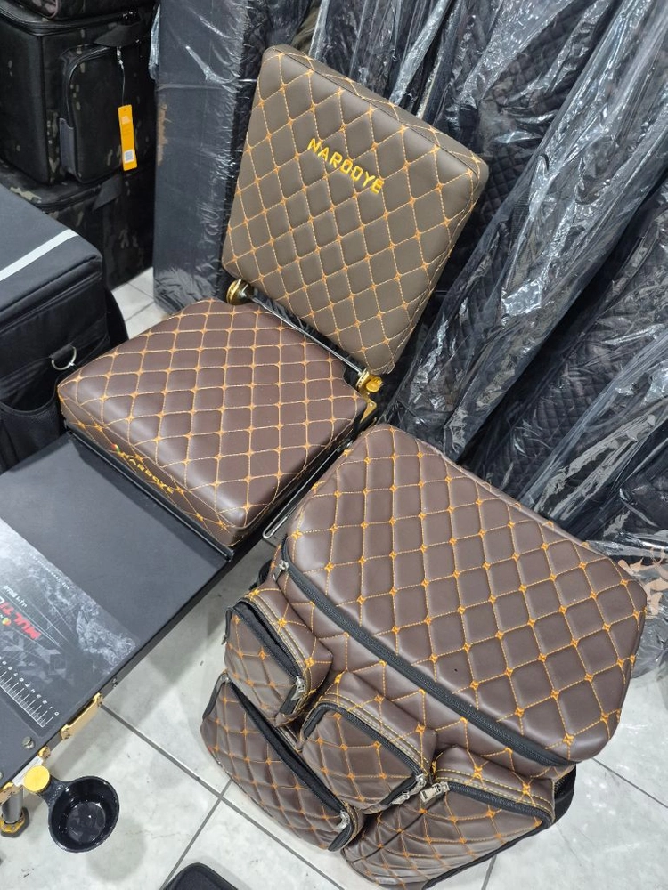 나루예 소좌 풀세트 2개 상태최상 최고옵션 프리미엄에디션 70X과 멀티체어 70 프리미엄 받침틀 세팅 멀티 거치대 이미지