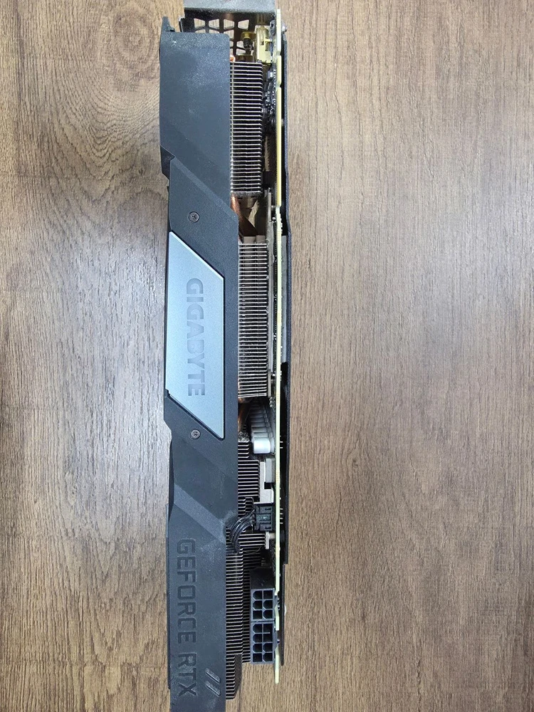 기가바이트 지포스 RTX 2070 SUPER GAMING OC D6 8GB 이미지
