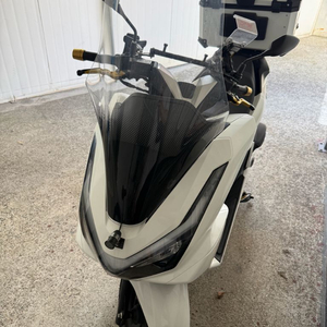 울산 25년식 Pcx 125 3882km 팝니다 이미지