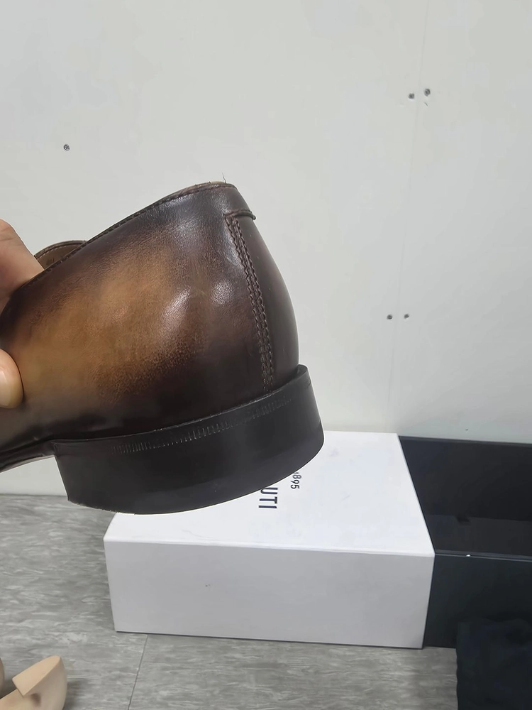 벨루티 스크리토 로퍼 7.5 이미지