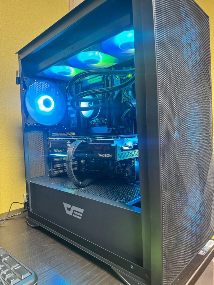 컴퓨터(9800X3d + 9070XT) 983d11 부울경 이미지