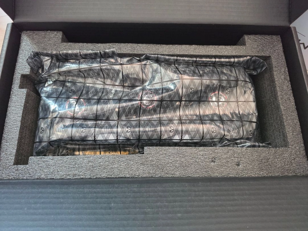 RTX 2080 Ti 게이밍 트리오 D6 11GB 트라이프로져 이미지