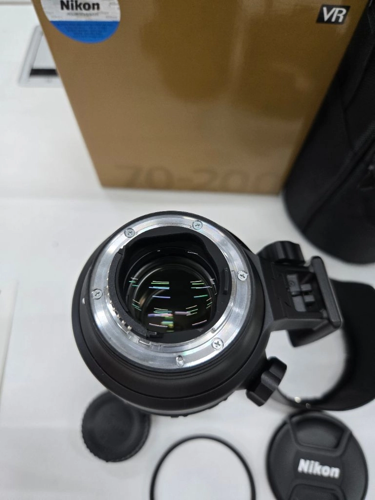 니콘 정품 af-s 70-200mm f2.8 FL VR 상태좋은 박스셋 렌즈 판매합니다 이미지
