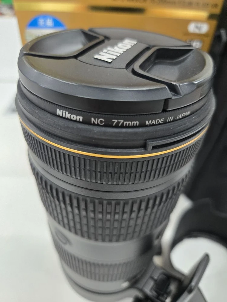 니콘 정품 af-s 70-200mm f2.8 FL VR 상태좋은 박스셋 렌즈 판매합니다 이미지