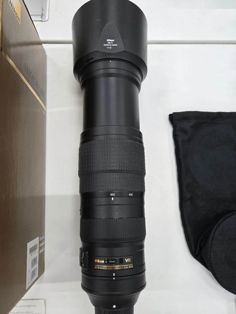 니콘 정품 af-s 200-500mm f5.6 vr 상태좋은 렌즈 박스셋 판매합니다 이미지