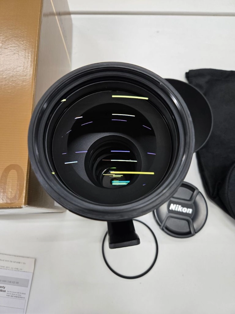 니콘 정품 af-s 200-500mm f5.6 vr 상태좋은 렌즈 박스셋 판매합니다 이미지