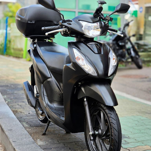 비전110 혼다 2023년식 2900km 오토바이 판매합니다 이미지